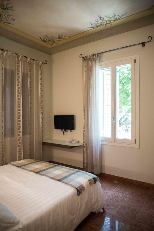 Hotel Villa Maranello Zimmer foto
